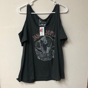 Graphic t shirt